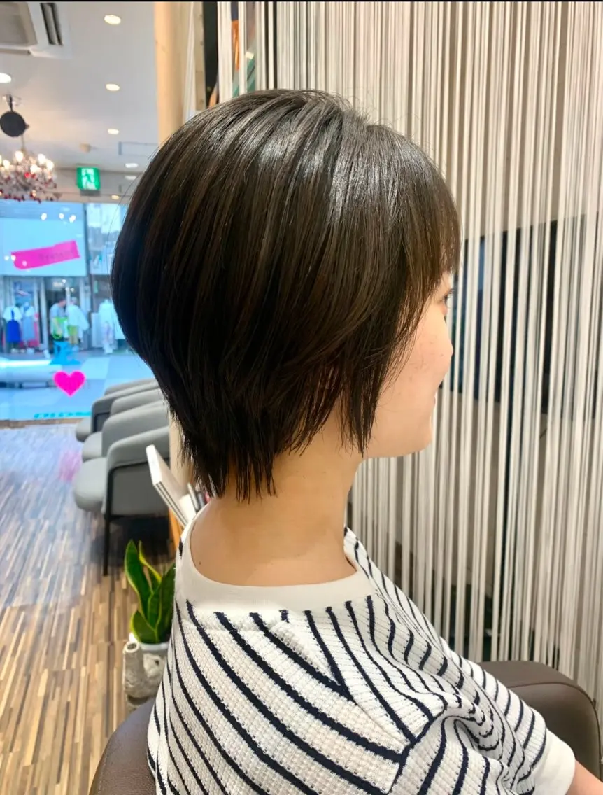 ショート EARTH 寺本尚生のヘアスタイル