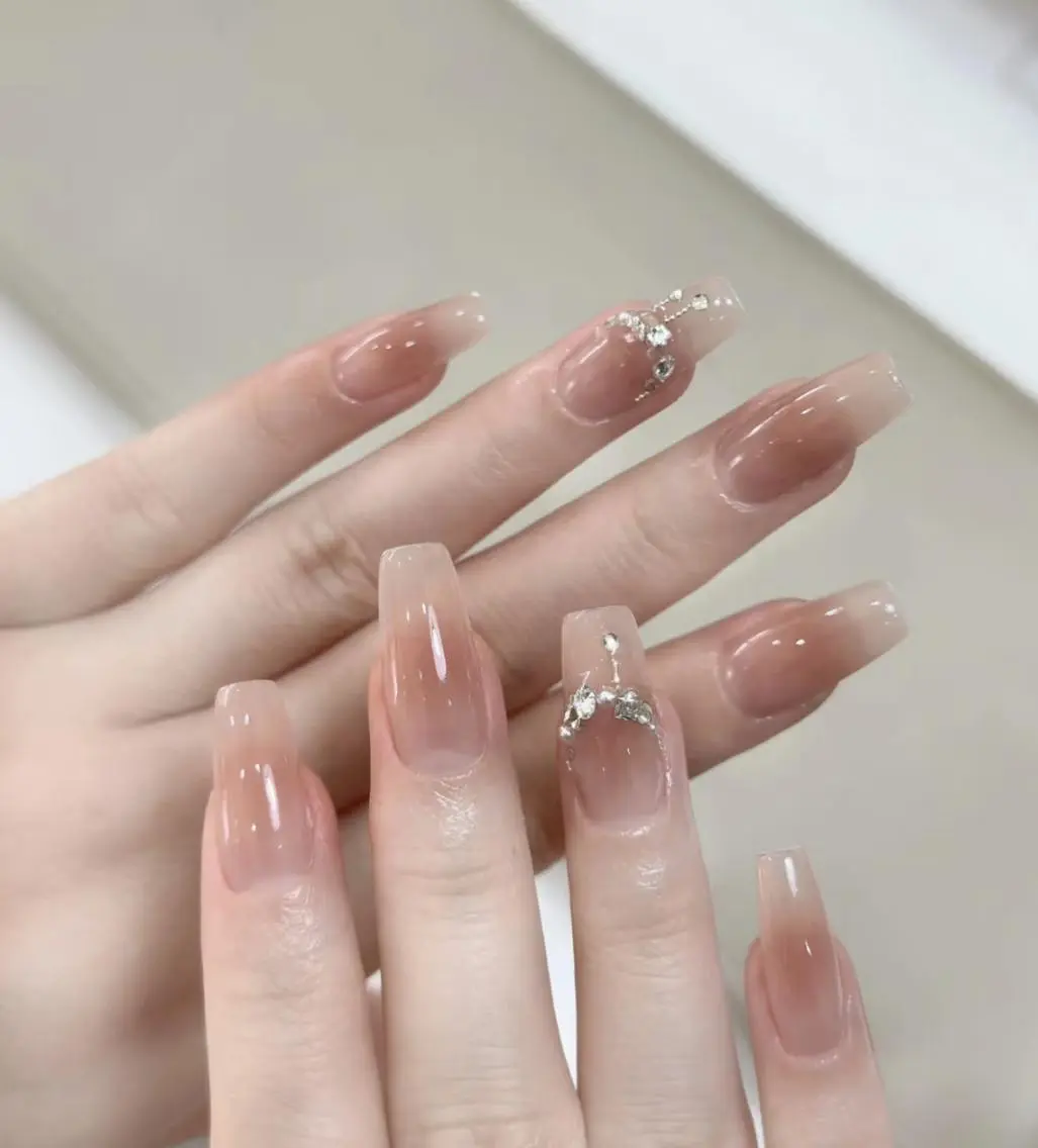 ネイル ハンドネイル 🎀 NaNa_nailのネイルデザイン