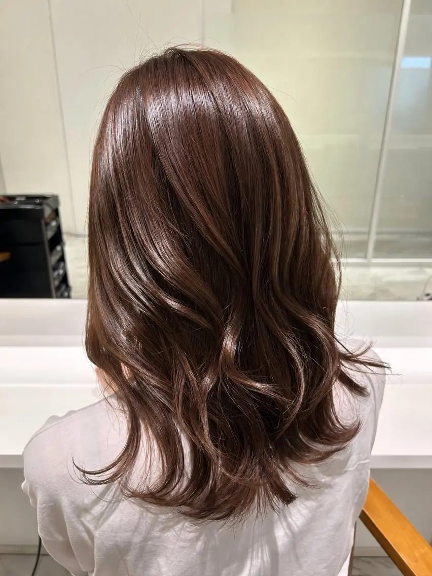 ミディアム ヘアカラー 大人色気レイヤー/ 大阪梅田/ユズ🎀のヘアスタイル