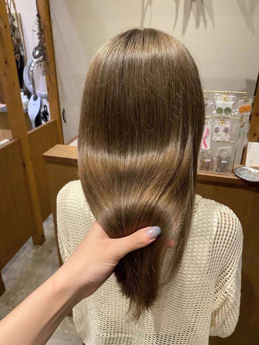 ロング カラー カット ヘアカラー トリートメント ENIF ヤマグチアツコのヘアスタイル