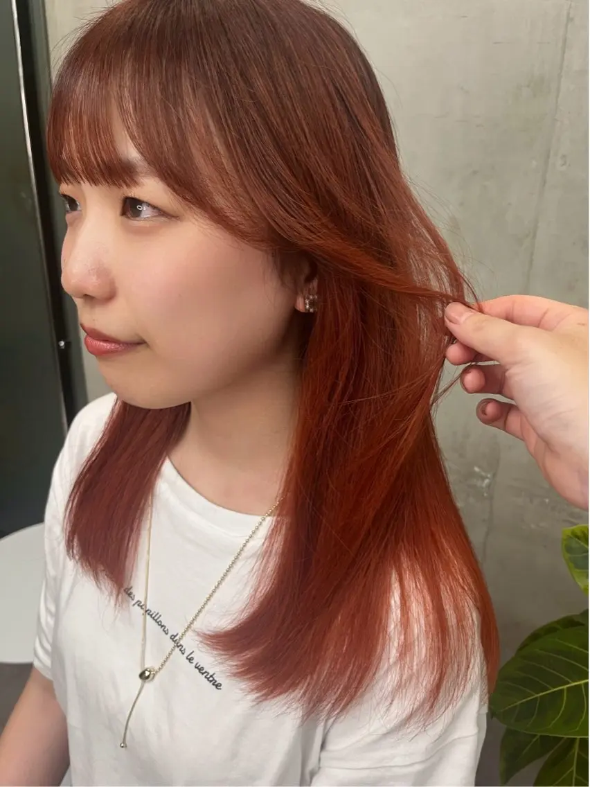 セミロング 顔周りカット ヘアカラー 🤎𝐌𝐚𝐨⌇ お悩み解決美容師🤎のヘアスタイル