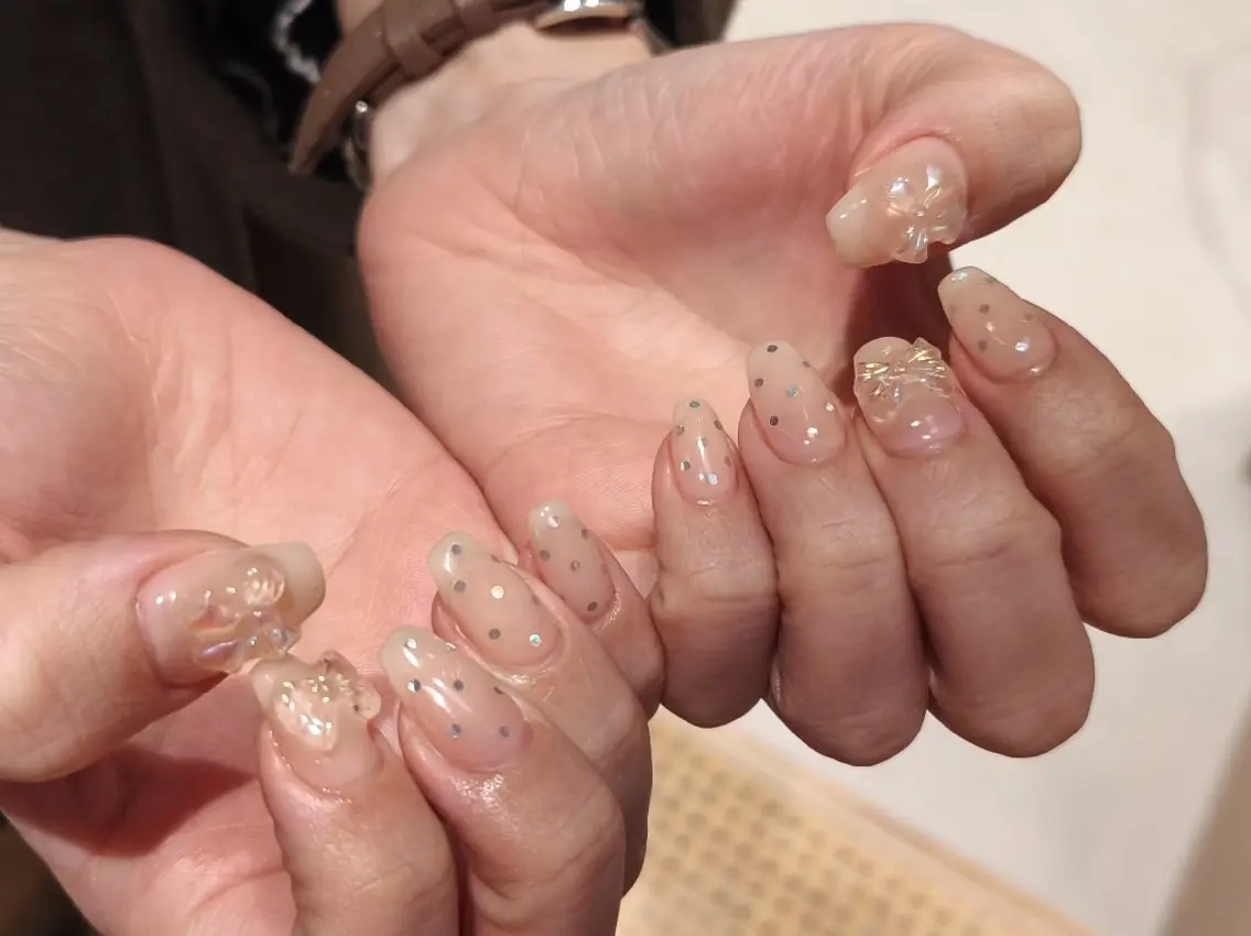 ネイル 持ち込み リボン salon Noirのネイルデザイン