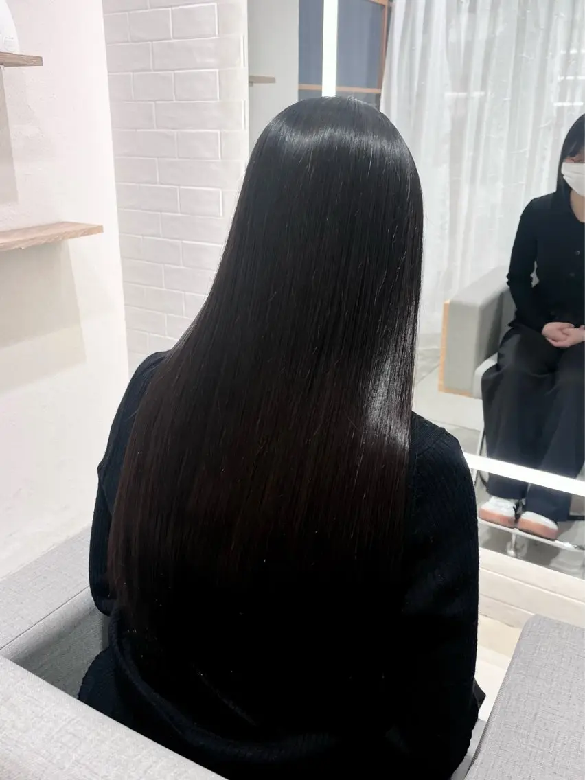 🎀美髪矯正ストレート🎀+最高級内部補修トリートメントの写真