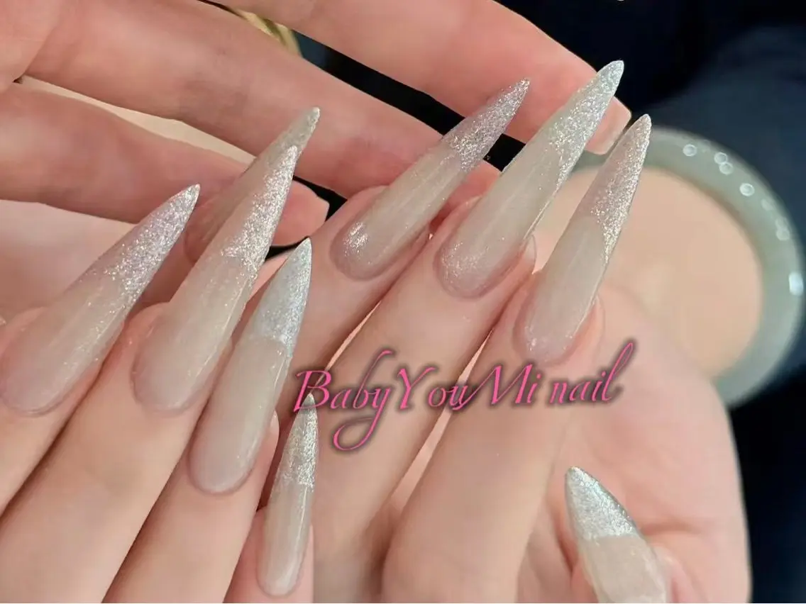 ネイル オーロラネイル チークネイル 成人式 フットネイル フレンチネイル ハンドネイル BabyYouMi nailのネイルデザイン