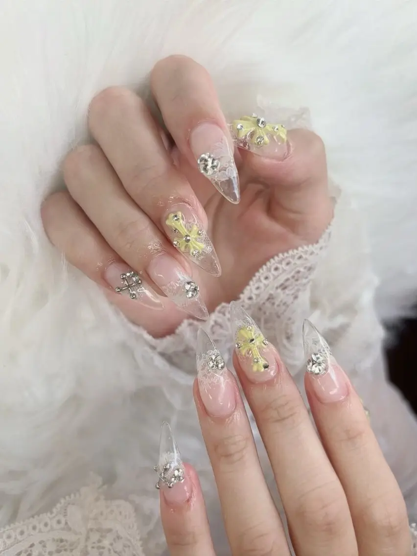 ネイル ハンドネイル MIO Nailのネイルデザイン