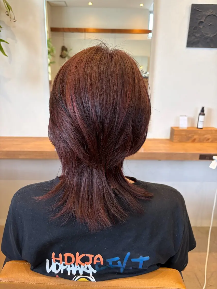 ミディアム カラー Kanna （カンナ）のヘアスタイル