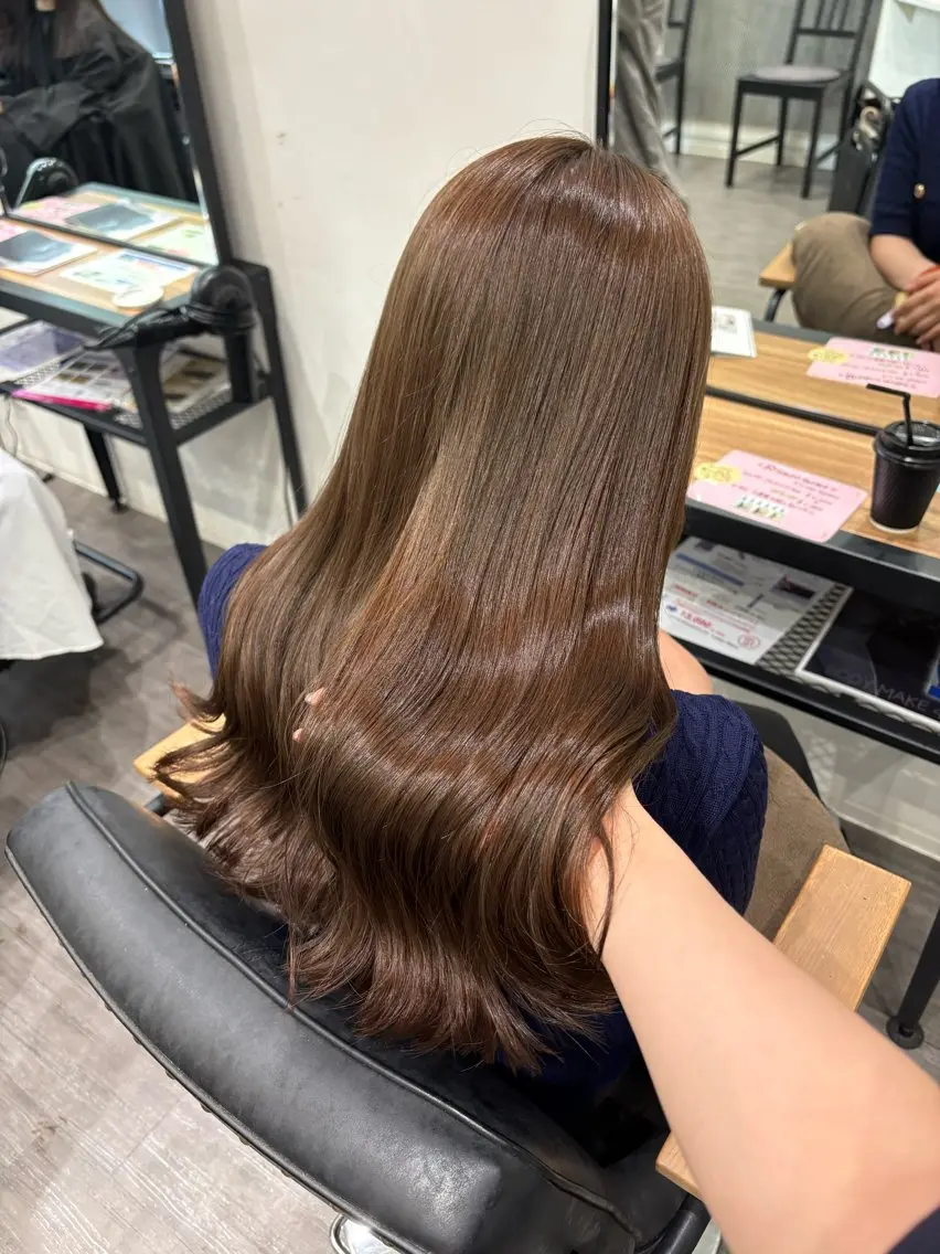 ロング ヘアカラー cocotteひな /カラーモデル🌼のヘアスタイル