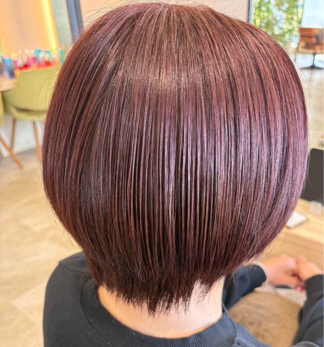 ショート カット ヘアカラー トリートメント タナサワ ナツミのヘアスタイル