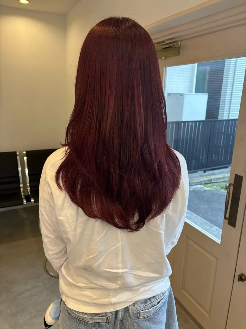カラー 牧野 花夏のヘアスタイル
