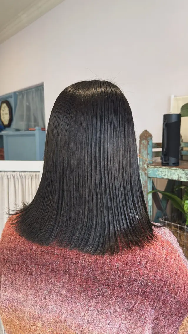 セミロング カラー カット ヘアカラー トリートメント Sakura .のヘアスタイル