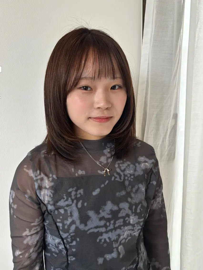 ミディアム ミディアムレイヤー レイヤーカット 彩楓 /レイヤーカットのヘアスタイル