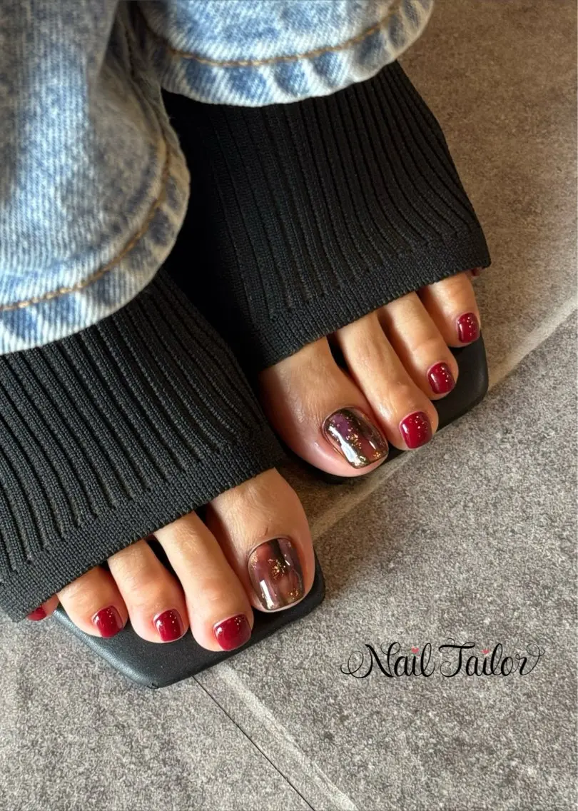 ネイル ボルドー フットネイル 持ち込み ニュアンスネイル スクエアネイル フットネイル NailTailor ネイルテイラーのネイルデザイン