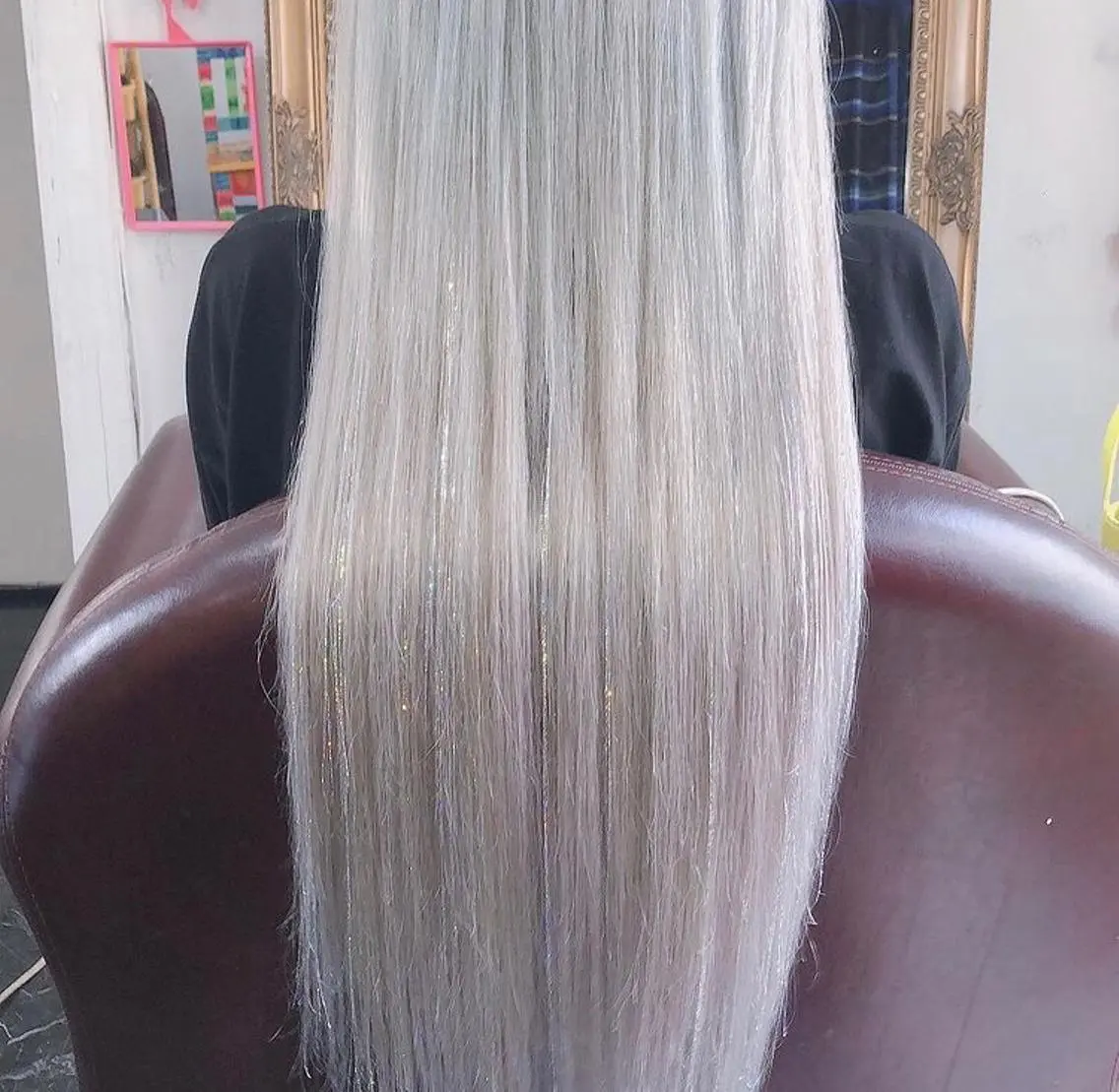 ロング カラー ヘアアレンジ Junko .のヘアスタイル