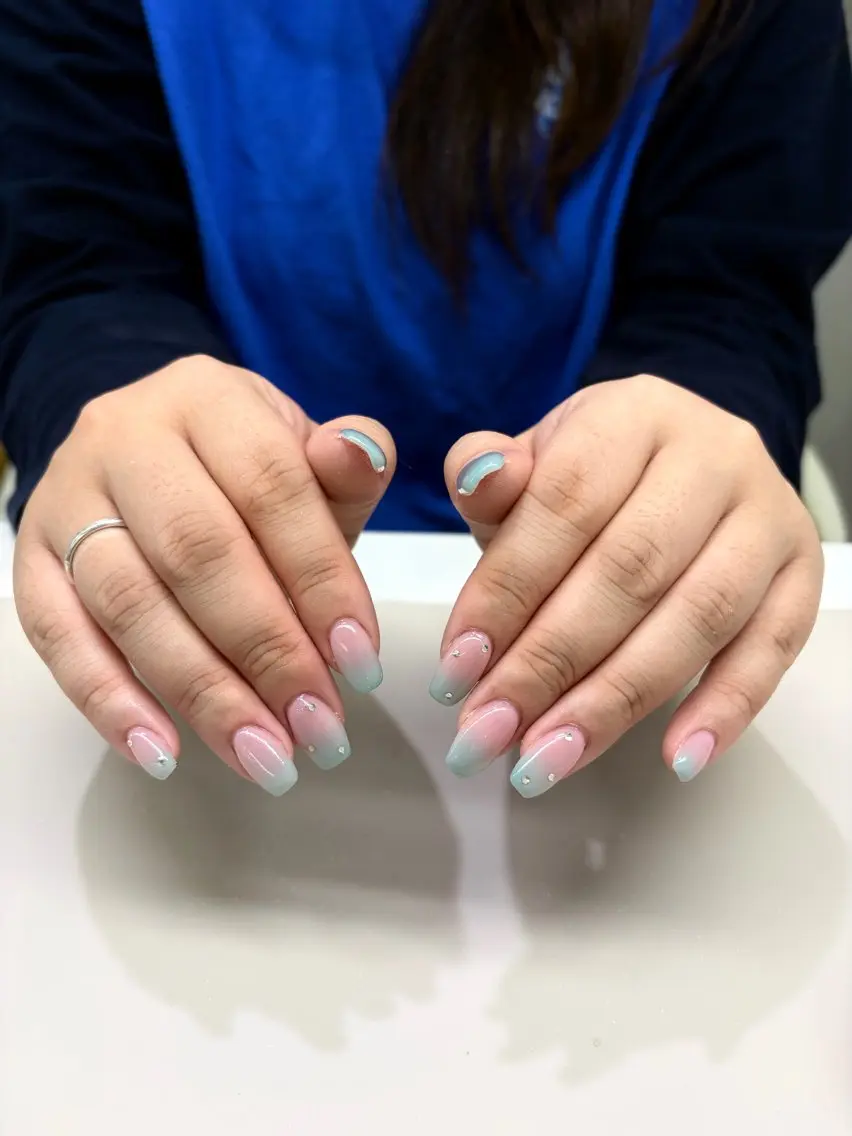 ネイル 水色 enju tamamiのネイルデザイン