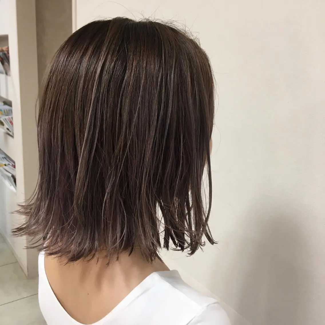 ミディアム カラー ヘアアレンジ ヘアカラー トリートメント 【Sweep】おじま のぞみのヘアスタイル