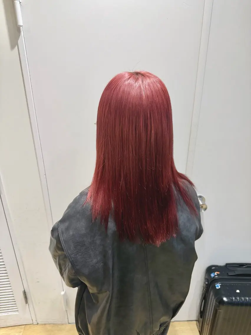 セミロング カラー レッドカラー ヘアカラー トリートメント 新宿/吉松 大輝のヘアスタイル