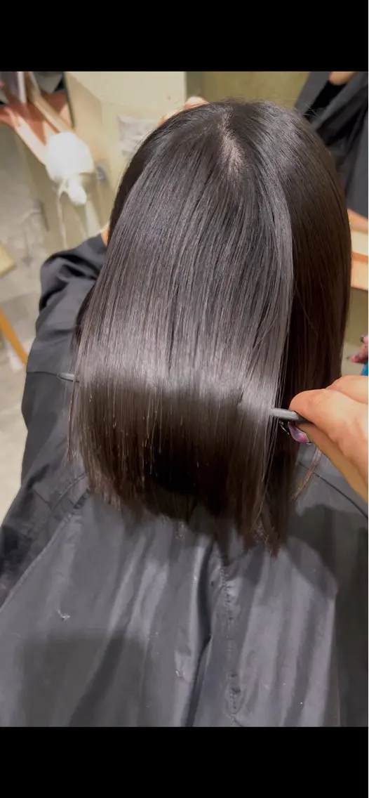 セミロング 髪質改善 縮毛矯正 トリートメント メ イのヘアスタイル