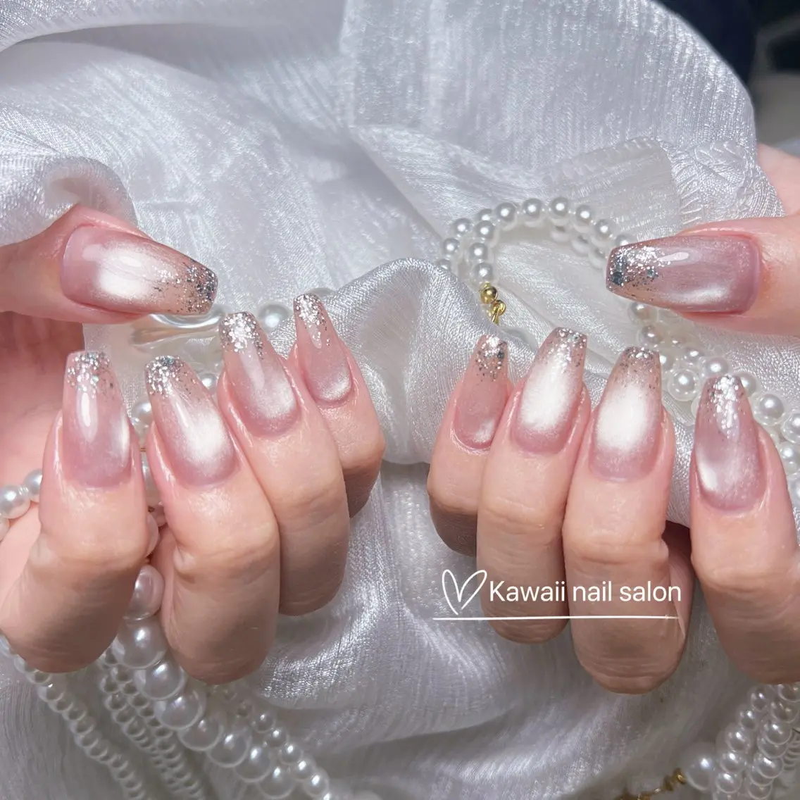 ネイル ドット フレンチネイル 韓国ネイル マグネットネイル オフィスネイル Kawaii Nail Salonのネイルデザイン