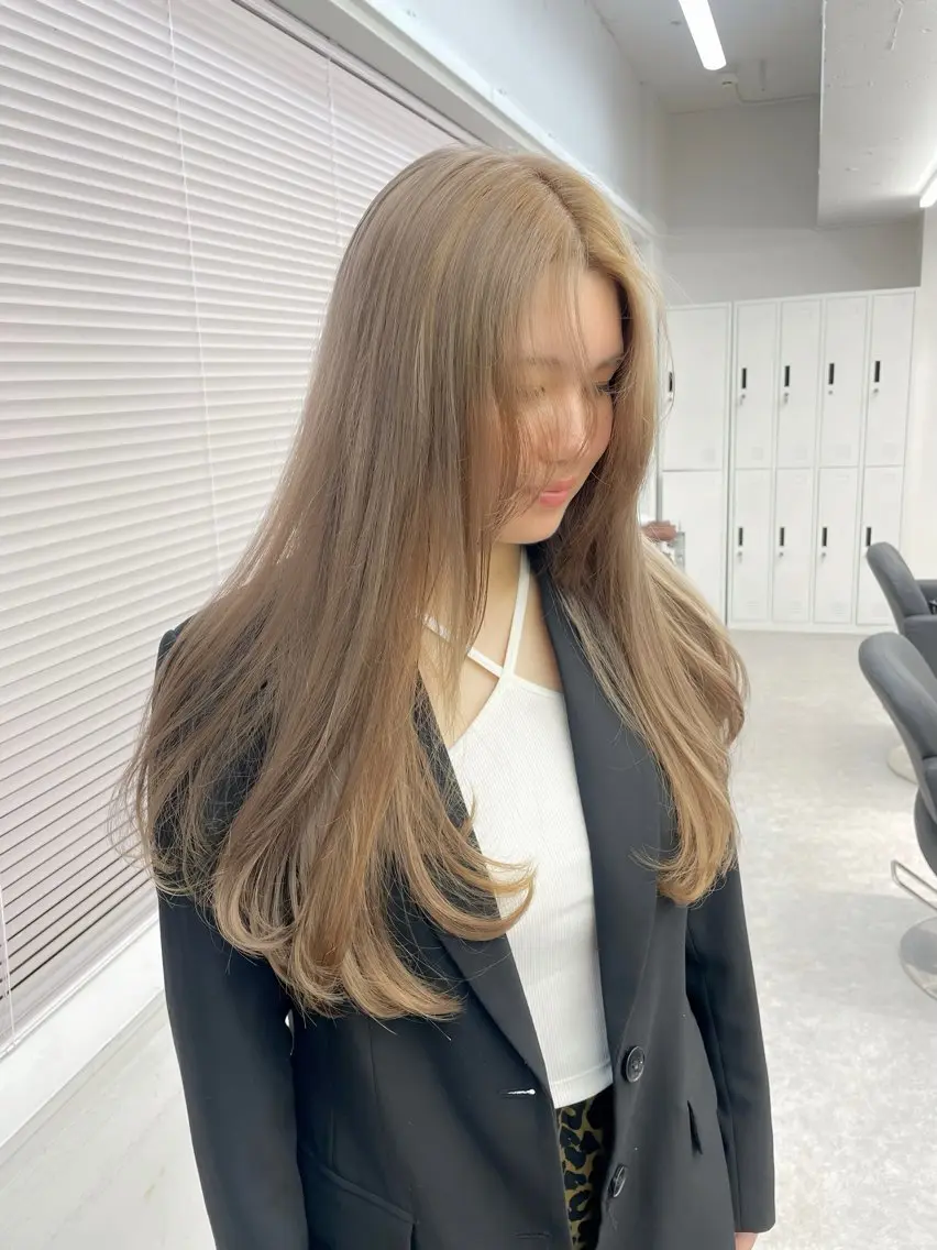 ロング 💍モテる艶髪 透明感カラー💖のヘアスタイル