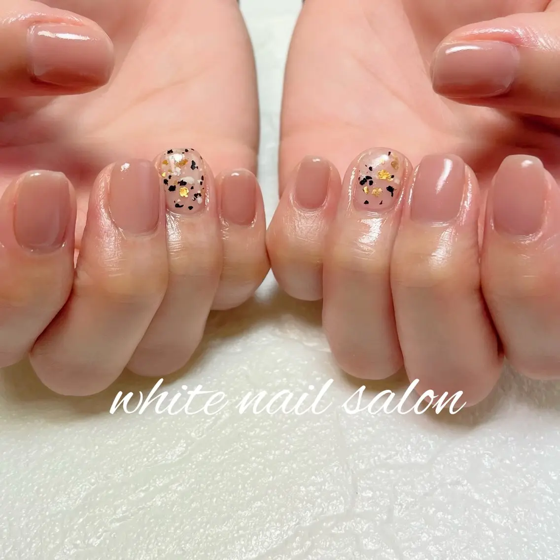 ネイル フットネイル ジェルネイル ハードジェル ラメ(グリッター) 持ち込み white nail salonのネイルデザイン