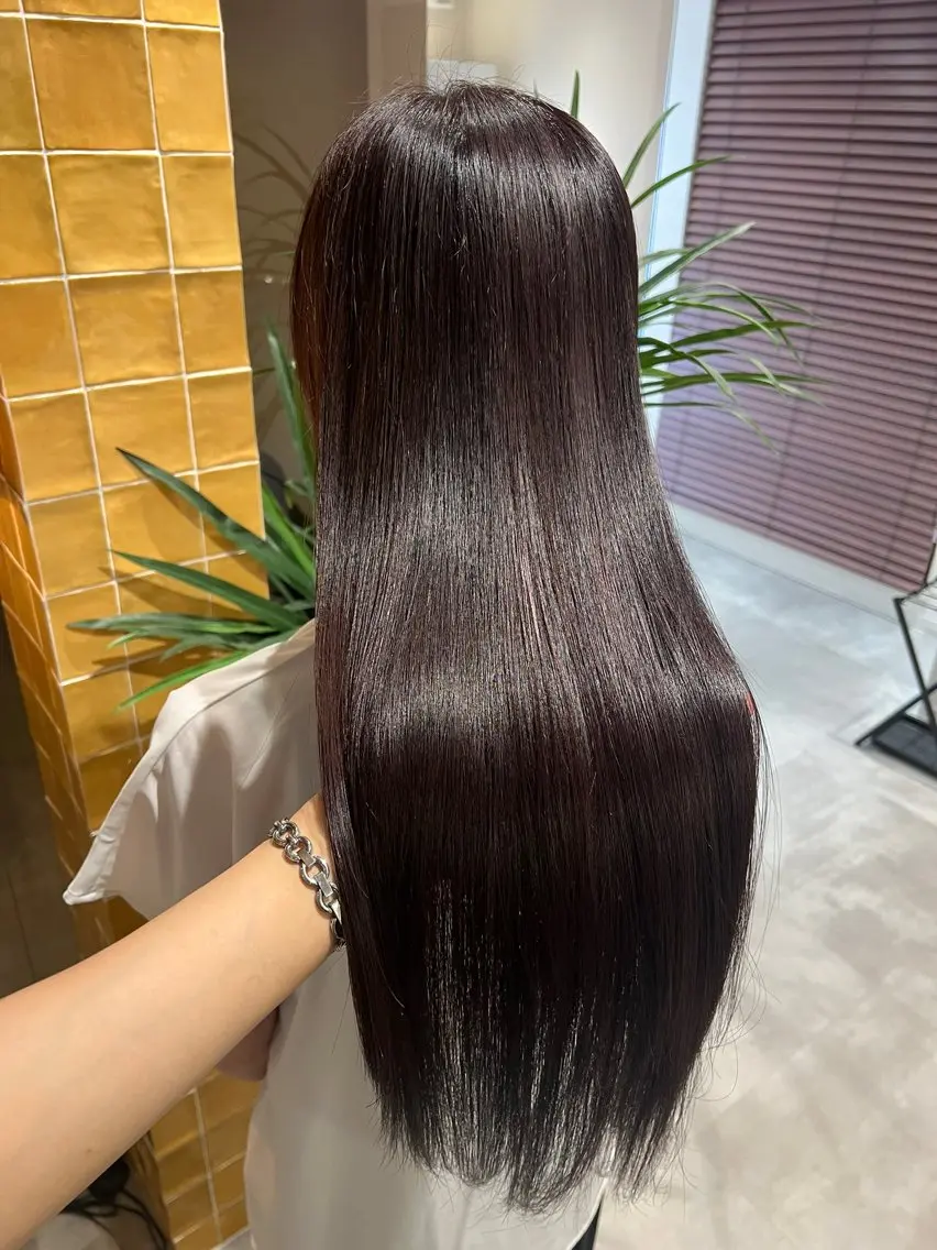 ロング トリートメント ヘアカラー トリートメント 艶髪/透明感 レイヤー YUKIのヘアスタイル