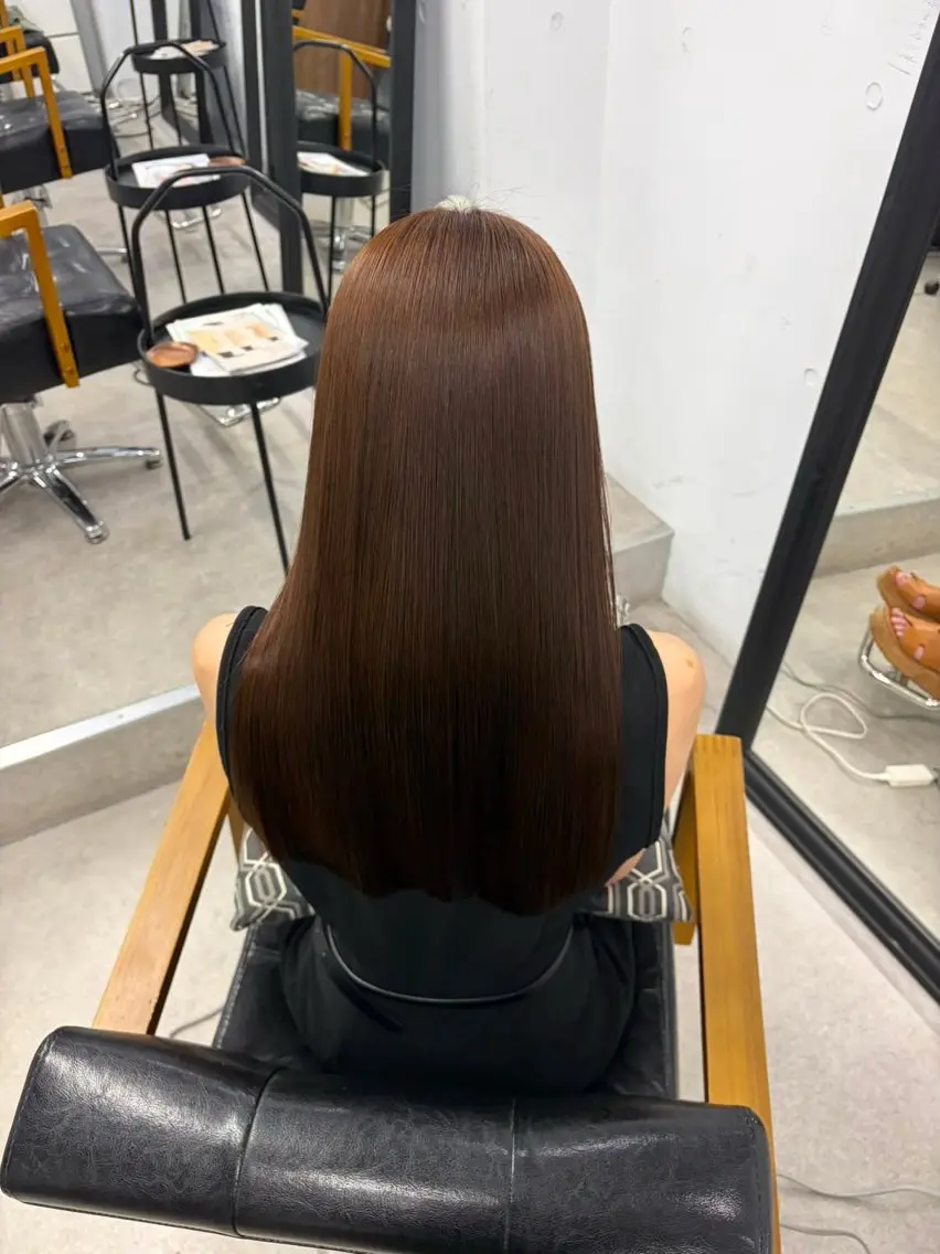 セミロング くせ毛 縮毛矯正 カット ヘアカラー 縮毛矯正 奥村 和也のヘアスタイル