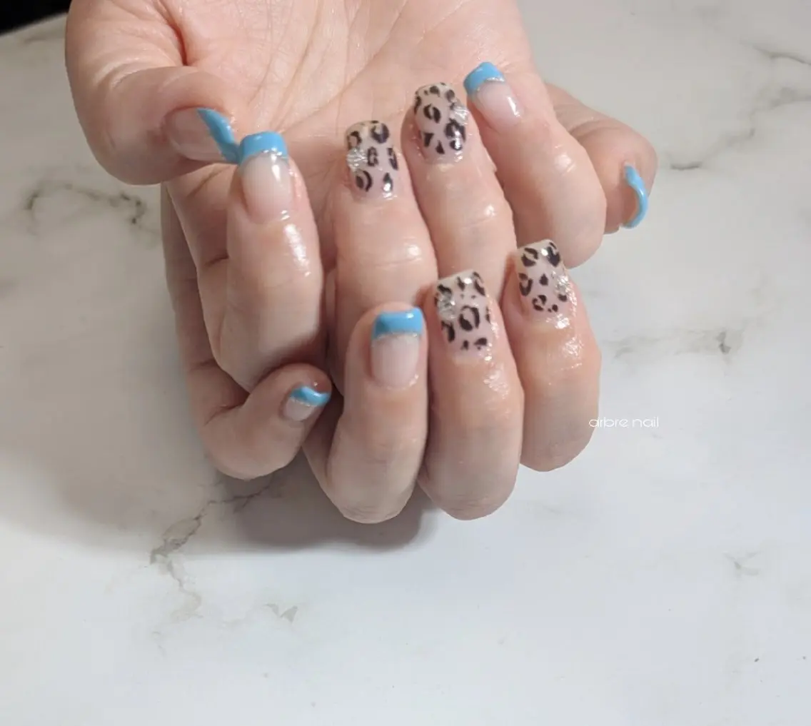 ネイル ✯.。 arbre nail 。✯.のネイルデザイン