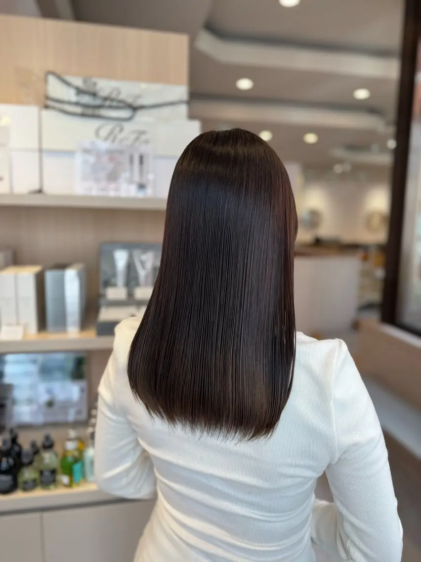 ミディアム カラー ブラウンカラー 透明感カラー ダークブラウン ヘアカラー AYATO 'のヘアスタイル