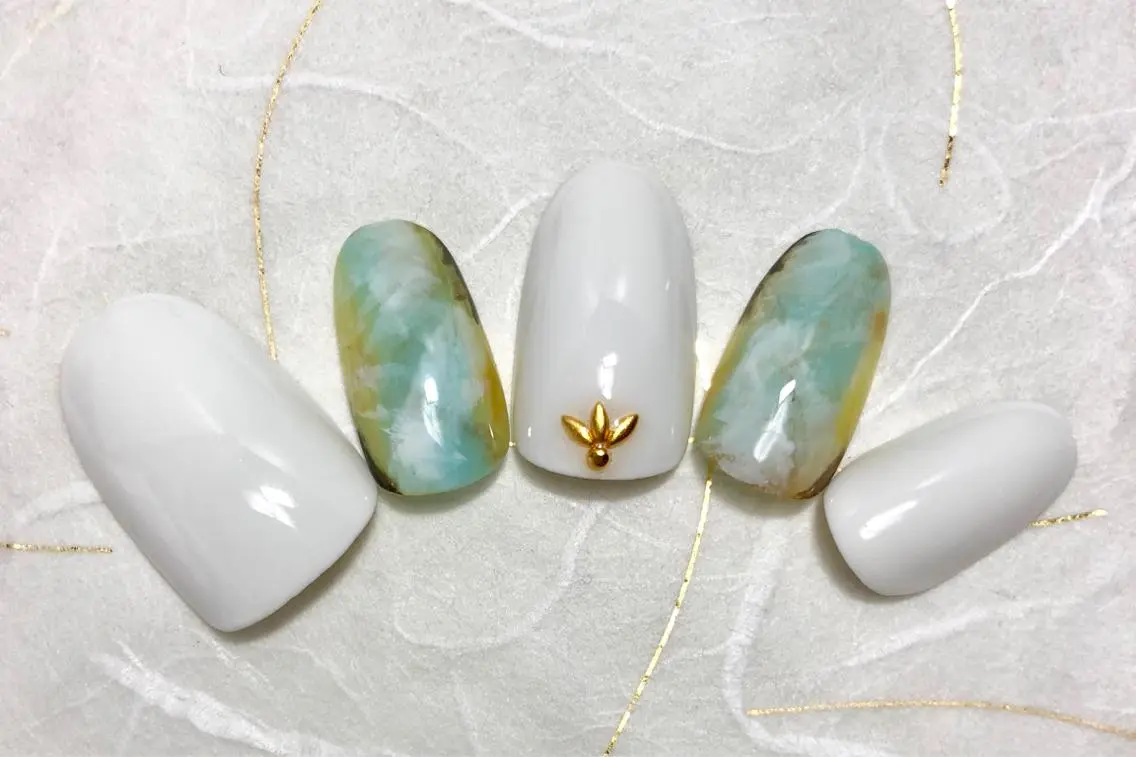 ネイル ホワイトニング🦷 ネイル💅LEAのその他イメージ