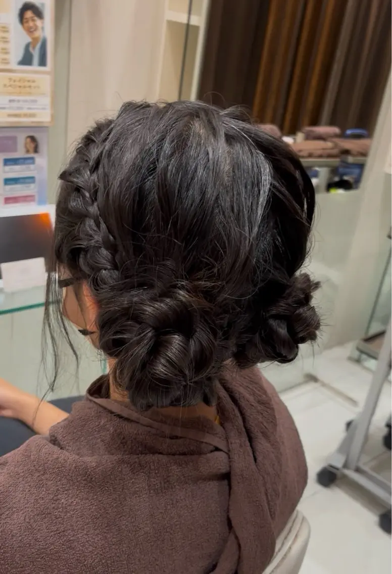 ヘアアレンジ 重留 梨々のヘアスタイル