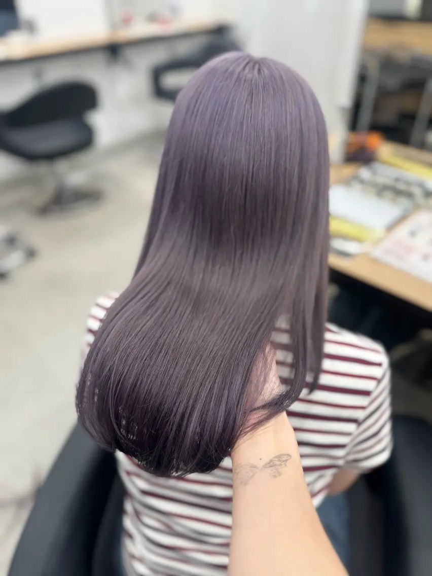 セミロング カラー ヘアアレンジ ブリーチ カット ヘアカラー トリートメント ヘッドスパ ヘアセット 🤍淡色ピンク&ラベ ンダーYUKI🤍のヘアスタイル