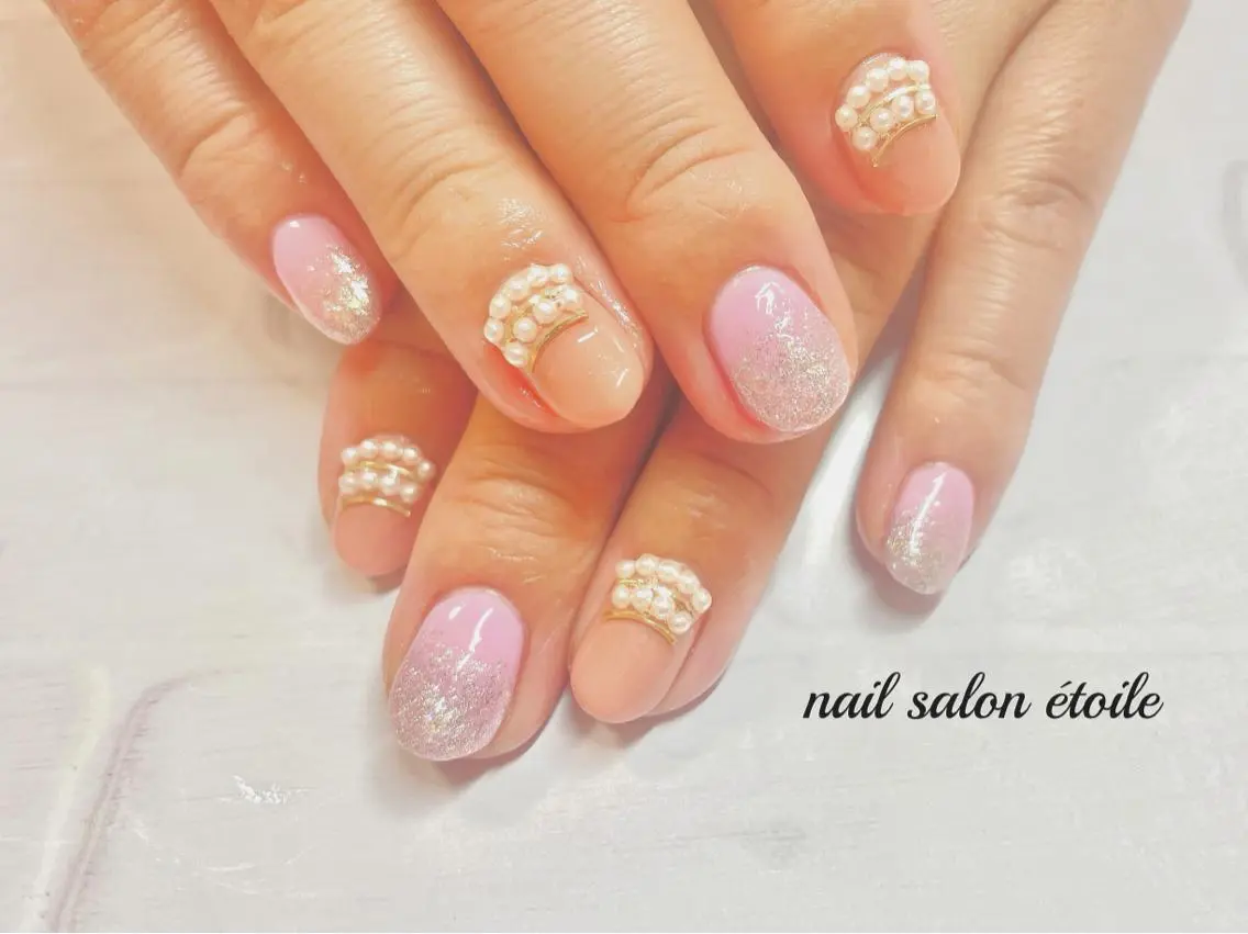 ネイル ジェルネイル キラキラネイル ラメ(グリッター) ピンク ハンドネイル nail salon étoileのネイルデザイン