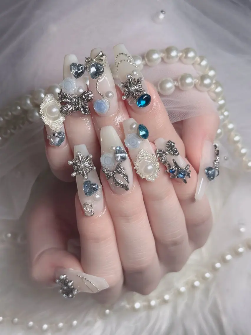 ネイル アートネイル ボルドー フレンチネイル ジェルネイル 氷ネイル・うるうるネイル ハンドネイル H.baby Nail Salonのネイルデザイン