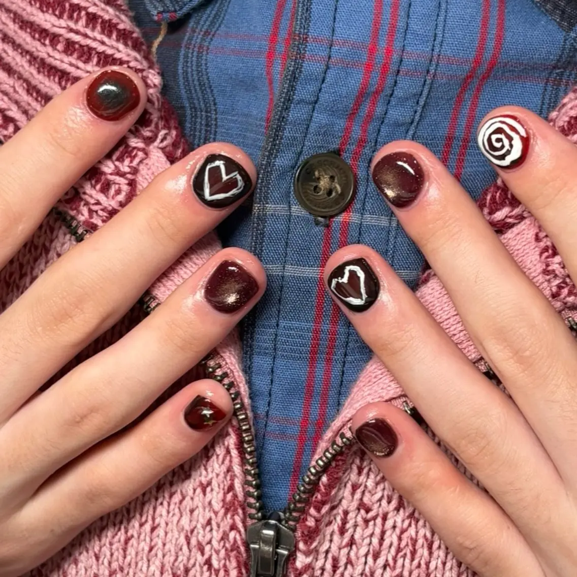 ネイル アートネイル ハート メンズネイル 赤色 バレンタイン ハンドネイル 🦋hana / nail / AOのネイルデザイン