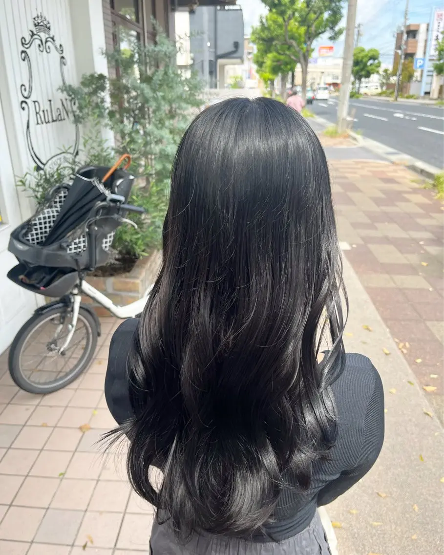 ロング カラー RuLaN AMIのヘアスタイル