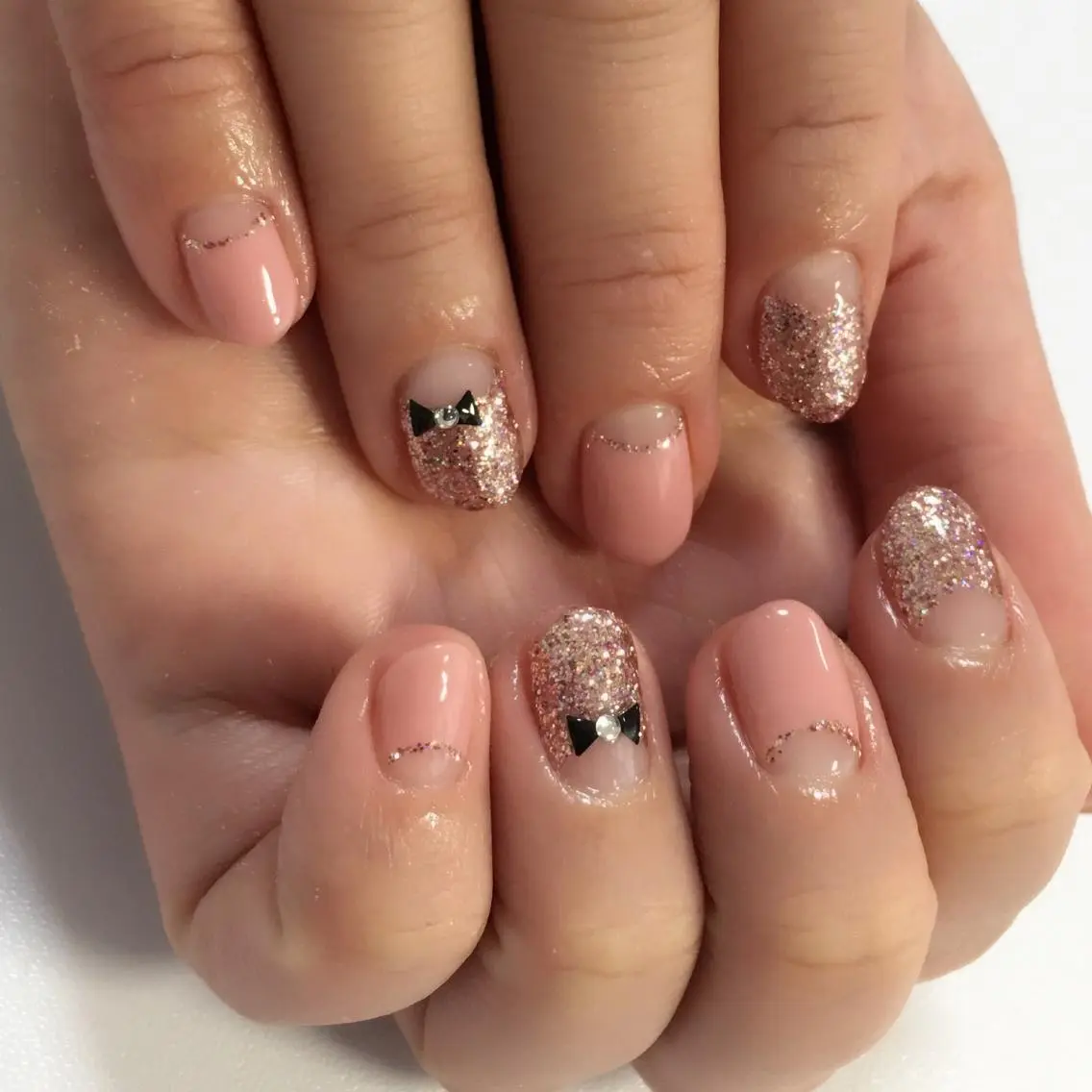 ネイル アートネイル フレンチネイル ストーンネイル Nono Nail ノノネイルのネイルデザイン