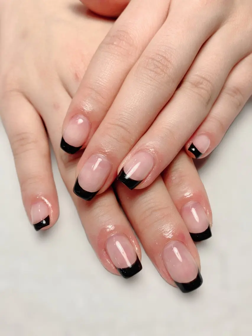 HAND✨フレンチネイル🧸+ハンドケア💖フット変更🉑の写真