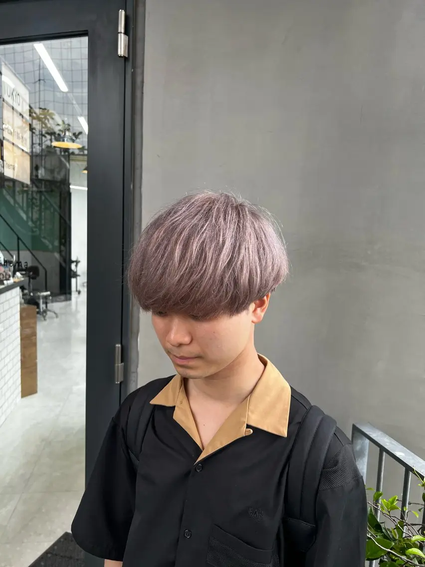 カラー メンズ ヘアカラー トリートメント ダブルカラー寒色系 ボリューム改善ハヤトのヘアスタイル