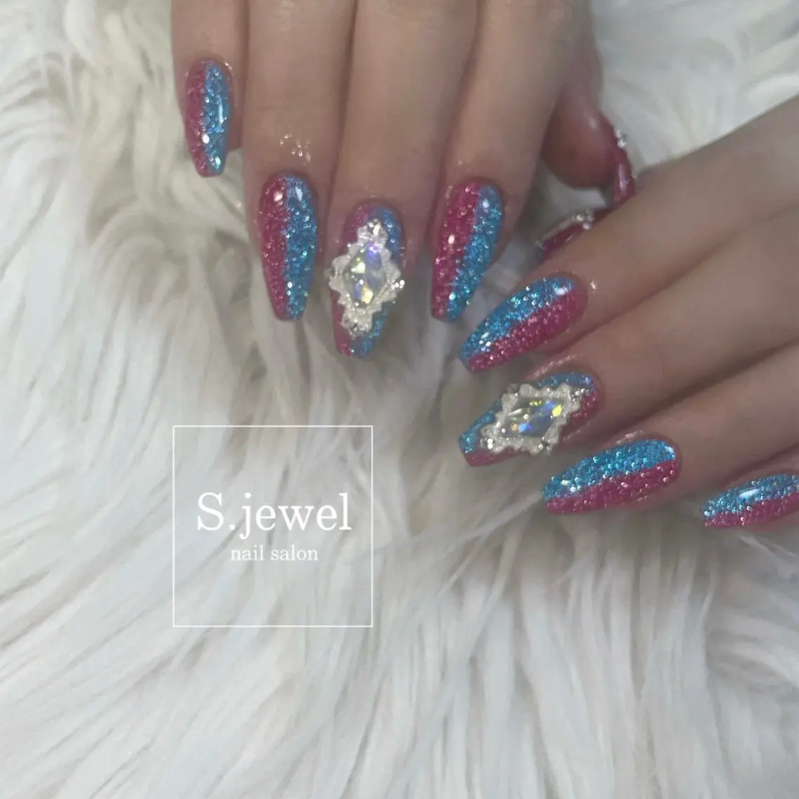 ネイル S. JEWELのネイルデザイン
