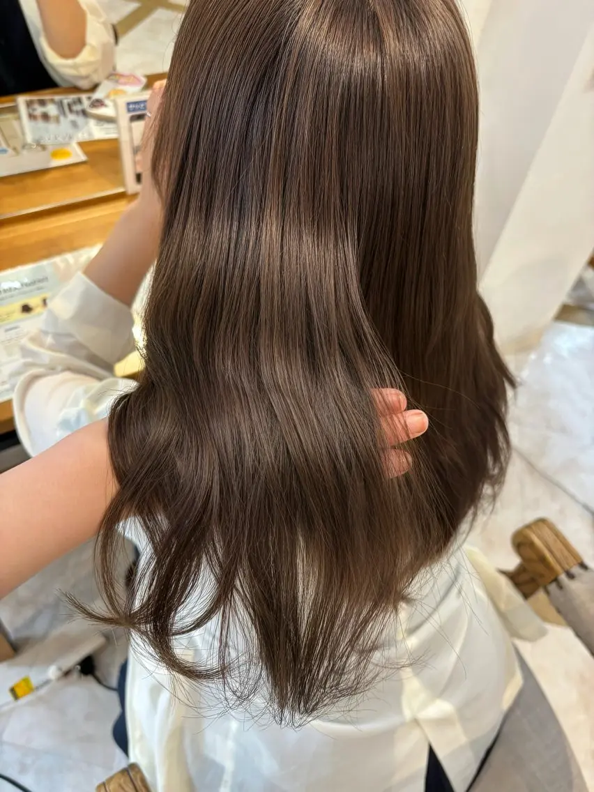 ロング カラー カット ヘアカラー トリートメント 上尾韓国レイヤー/ 艶カラー/しの🫧のヘアスタイル