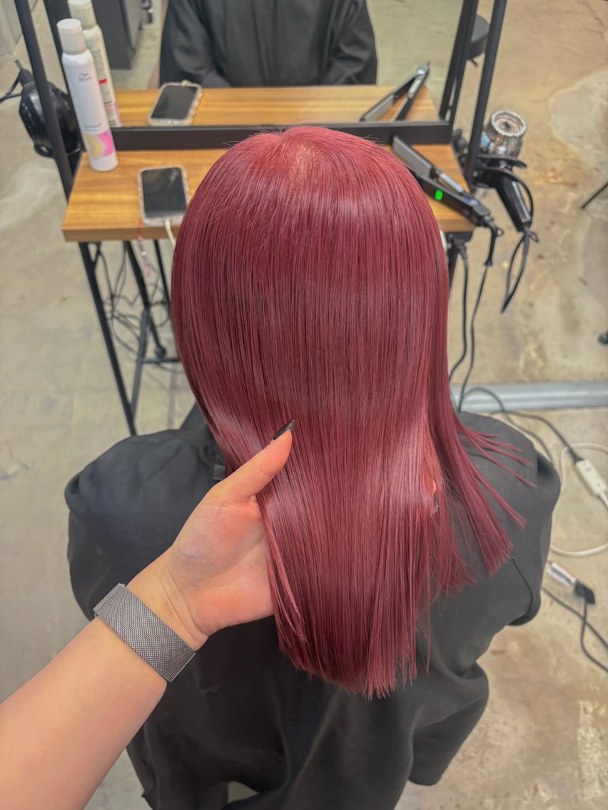 ミディアム カラー ベージュカラー ブリーチ ケアブリーチ 透明感カラー デザインカラー カット ヘアカラー トリートメント ブリーチ/レイヤー 💙ayame💙のヘアスタイル
