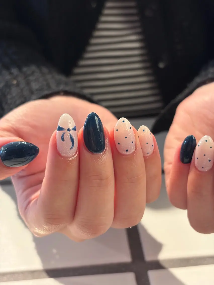 ネイル ハンドネイル もも🍑JELLO 表参道NAILのネイルデザイン