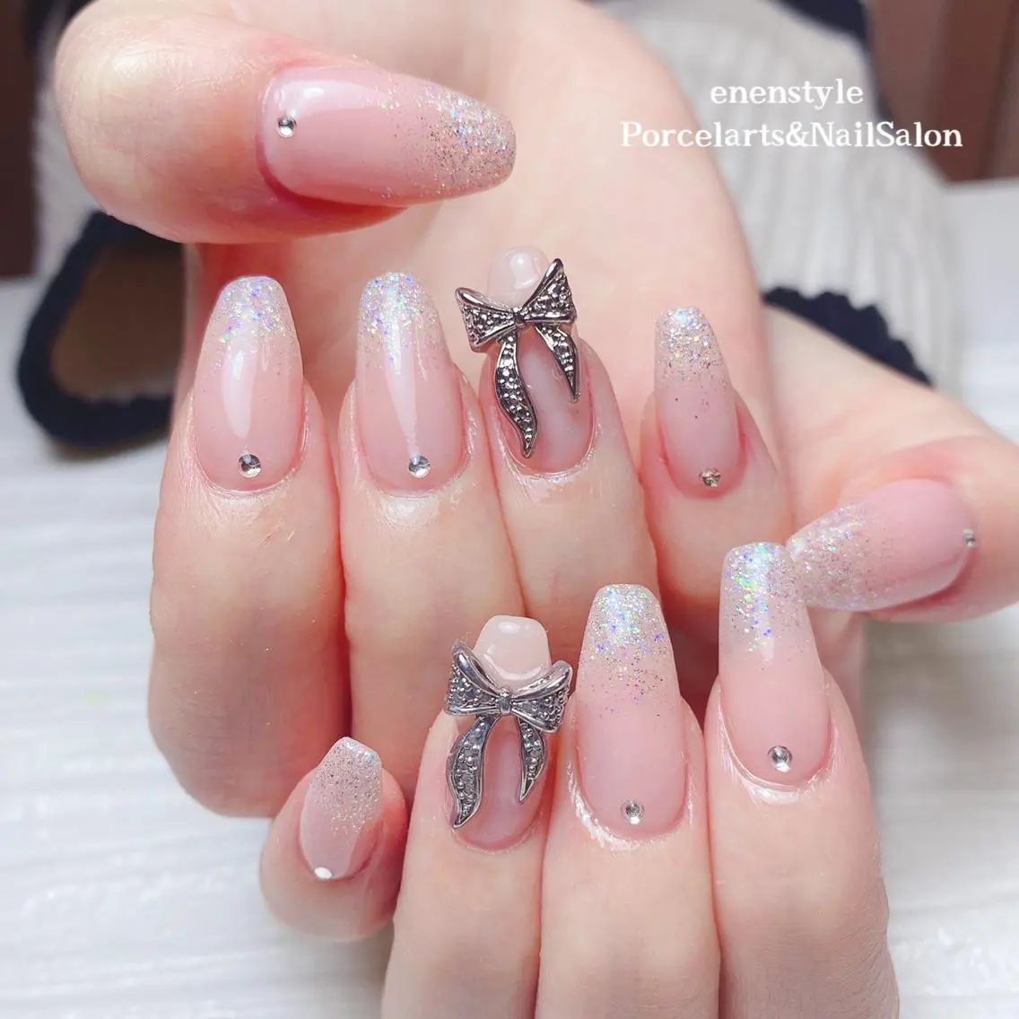ミディアム ネイル 🐾enen style 🐾のネイルデザイン