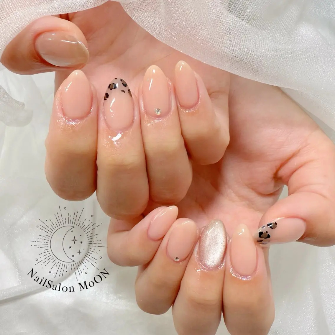 ネイル ハンドネイル ハンドケア MoON...❤︎ MeGuのネイルデザイン