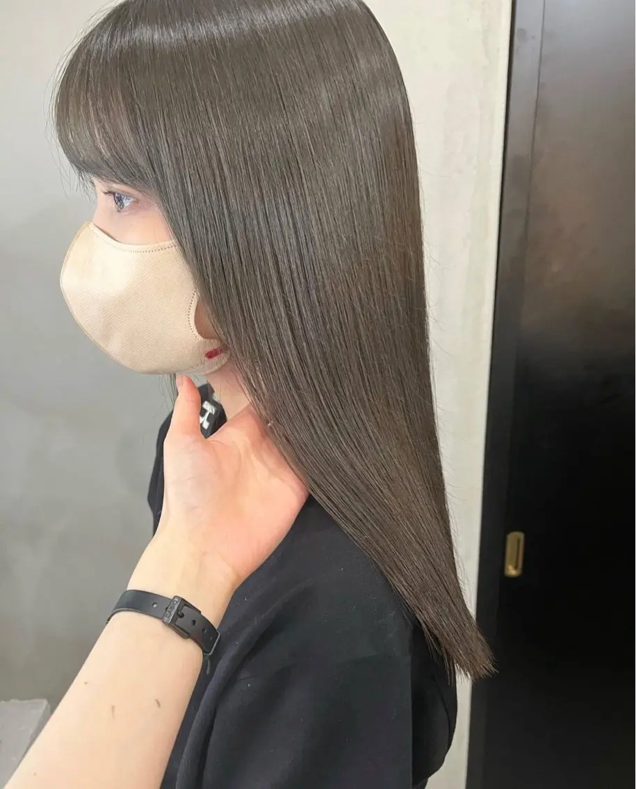 ロング カラー ベージュカラー オリーブベージュ ヘアカラー ヘッドスパ ✨レディースカット モデル募集✨イブキのヘアスタイル