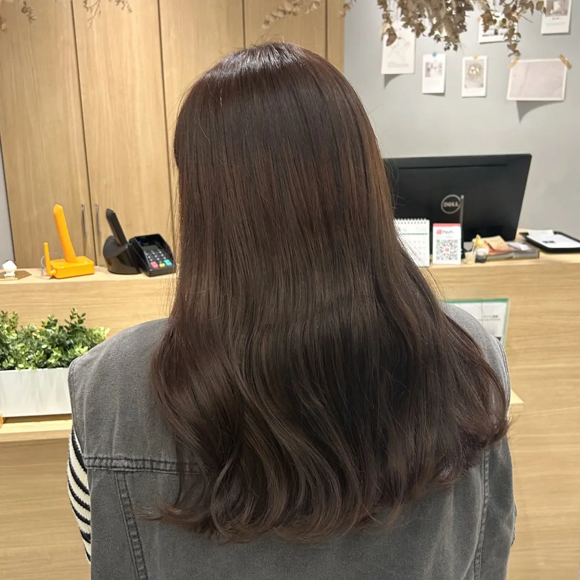 セミロング カラー ブラウンカラー 透明感カラー 韓国ヘア×レイヤー カット/上田丈也のヘアスタイル