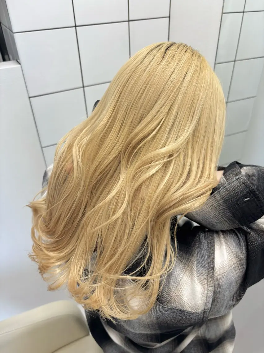 ミディアム カット ヘアカラー トリートメント ヘアセット 🎗副店長/井上 竜 ブリーチ指名No.1のヘアスタイル