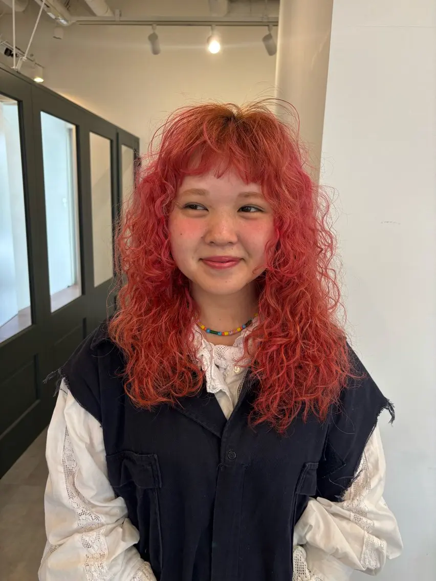 ミディアム パーマ ミディアムパーマ カット パーマ トリートメント ヘアセット ハードパーマ Rico💜のヘアスタイル
