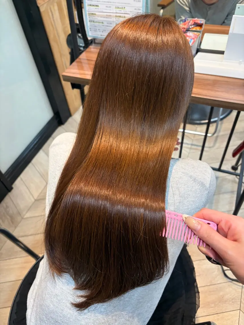 ロング 窪田 茉栞呂のヘアスタイル