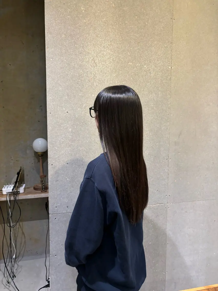 ［梅雨対策］ストレートパーマ+カットの写真